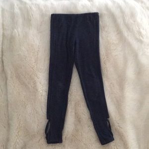 Chaser navy leggings